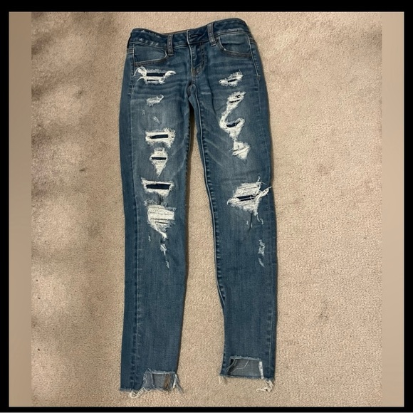 Bundle: Quarter zip & jeans. - Picture 4 of 4